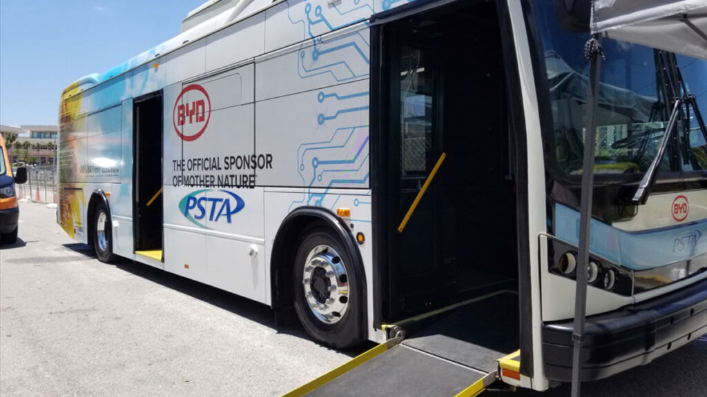 wheelchair ramp on PSTA bus